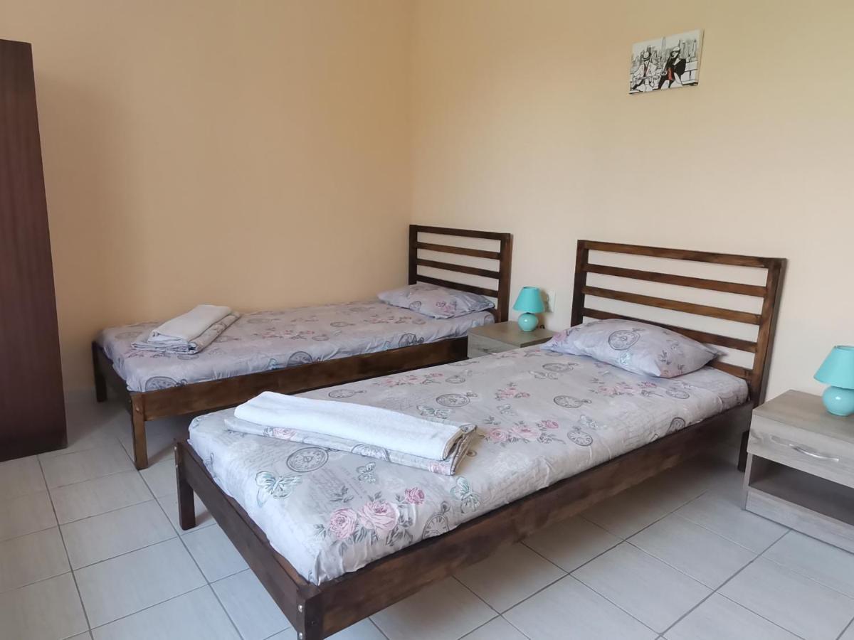 Guest House 51 كرانيفو المظهر الخارجي الصورة