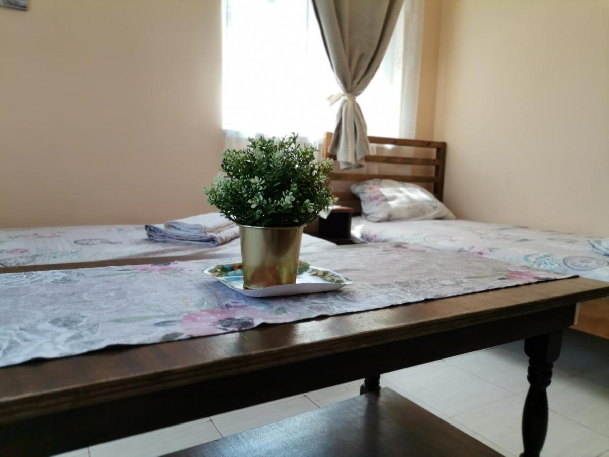 Guest House 51 كرانيفو المظهر الخارجي الصورة