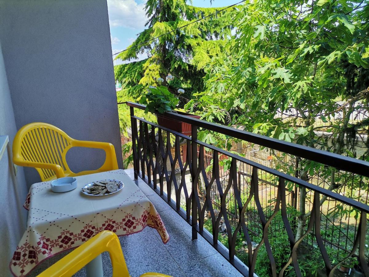 Guest House 51 كرانيفو المظهر الخارجي الصورة