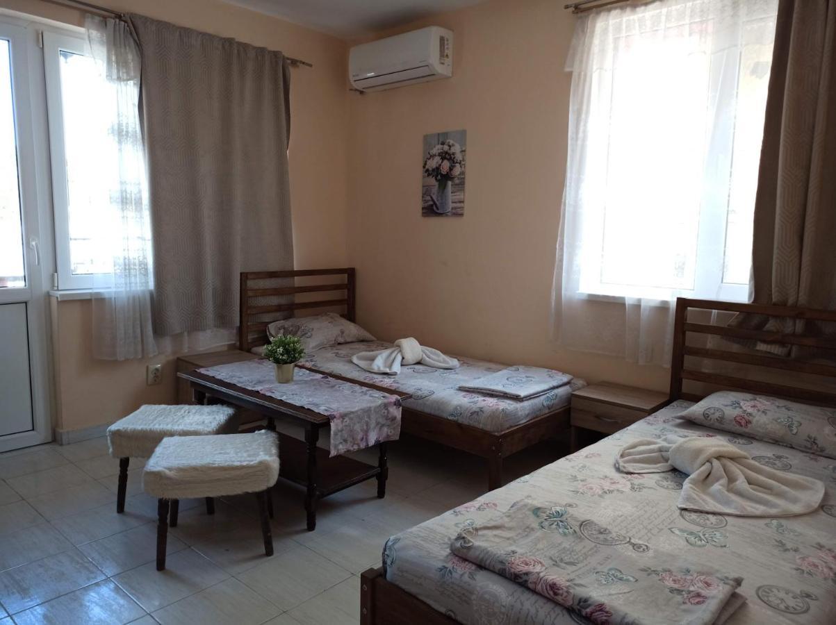 Guest House 51 كرانيفو المظهر الخارجي الصورة