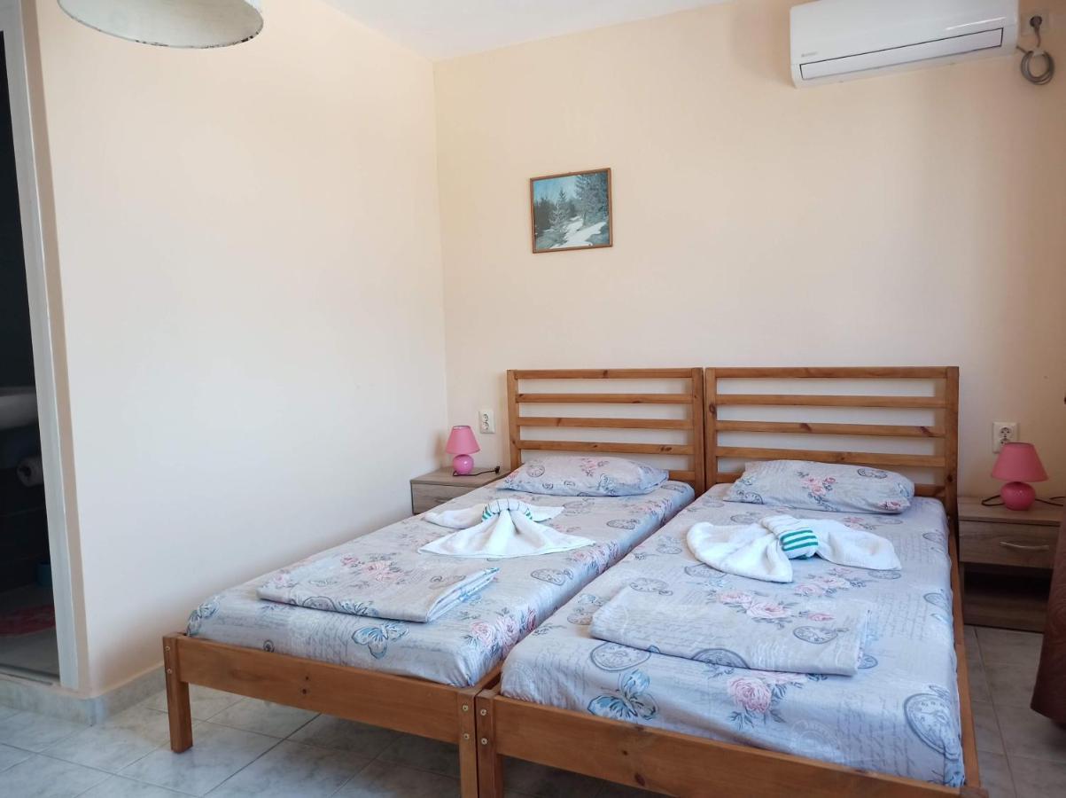 Guest House 51 كرانيفو المظهر الخارجي الصورة
