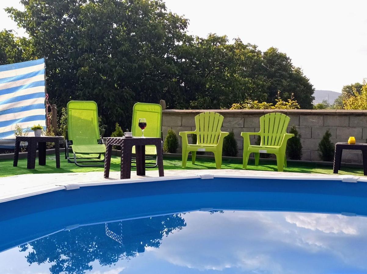 Guest House 51 كرانيفو المظهر الخارجي الصورة