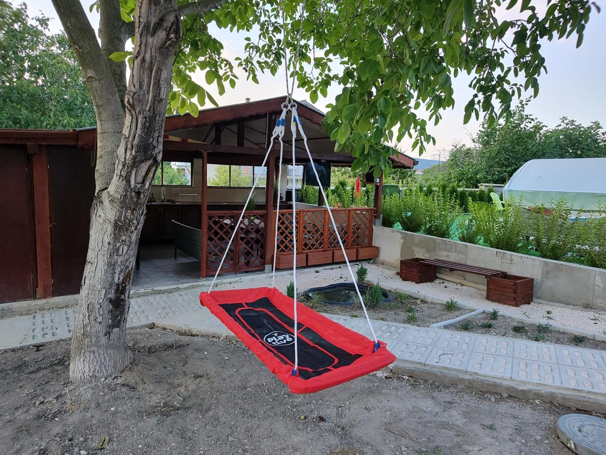 Guest House 51 كرانيفو المظهر الخارجي الصورة