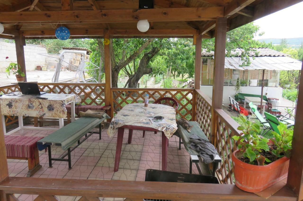 Guest House 51 كرانيفو المظهر الخارجي الصورة